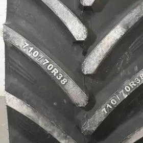 Traktor 710/70R38 710/70R42