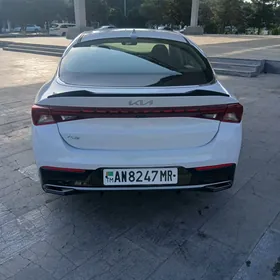 Kia K5 2022