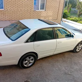 Toyota Avalon 2000