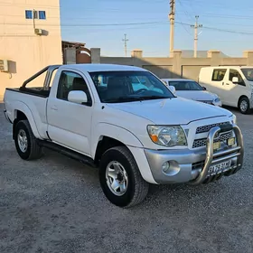 Toyota Tacoma 2011