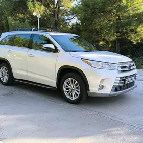 Toyota Highlander 2018