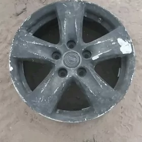 Nissan disge