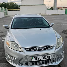 Ford Mondeo 2013