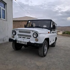 UAZ 469 2011