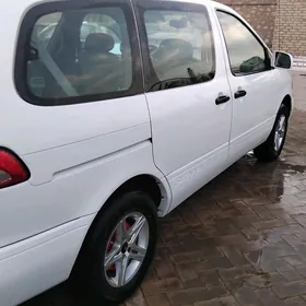 Toyota Sienna 2001