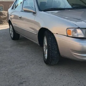 Toyota Corolla 2000