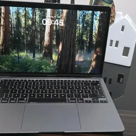 MacBook 13 i5 2020