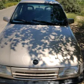 Opel Vectra 1992