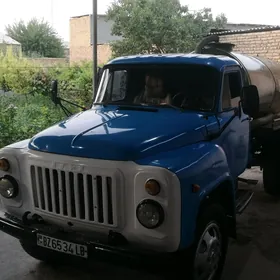 Gaz 53 1990