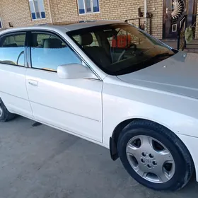 Toyota Avalon 2003
