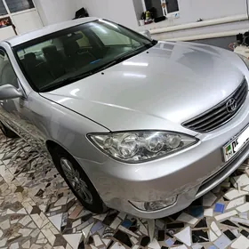 Toyota Camry 2005