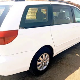 Toyota Sienna 2007