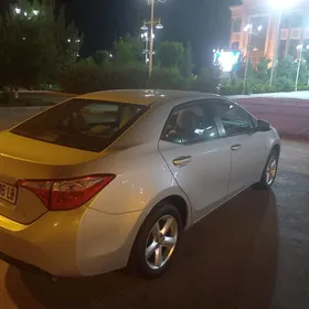 Toyota Corolla 2014