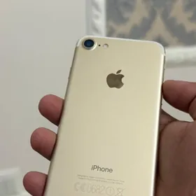 iPhone 7 Gold
