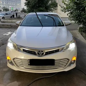 Toyota Avalon 2013