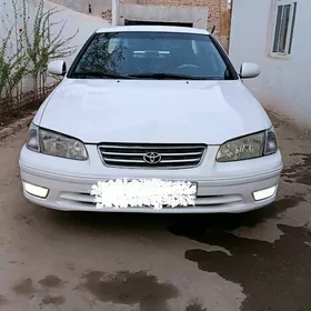 Toyota Camry 1998