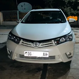 Toyota Corolla 2015