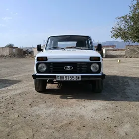 Lada Niva 1990