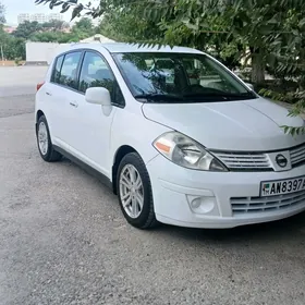 Nissan Versa 2009