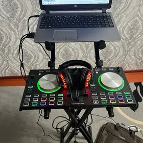 Dj pult The Next Beat