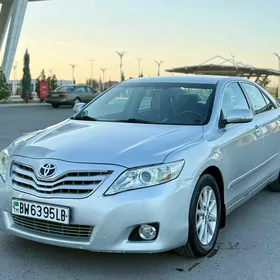 Toyota Camry 2010
