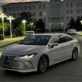 Toyota Avalon 2020