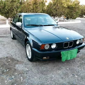 BMW 525 1990