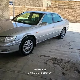 Toyota Avalon 2000