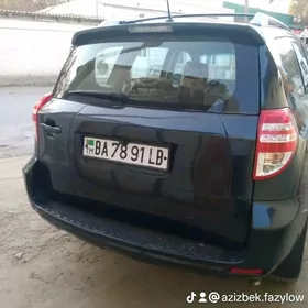 Toyota RAV4 2010