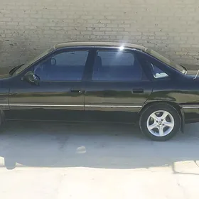 Opel Vectra 1992