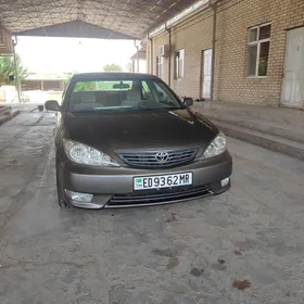 Toyota Camry 2003