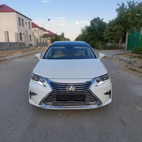 Lexus ES 350 2018