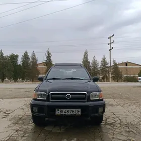 Nissan Pathfinder 2002