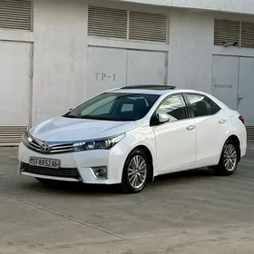 Toyota Corolla 2015