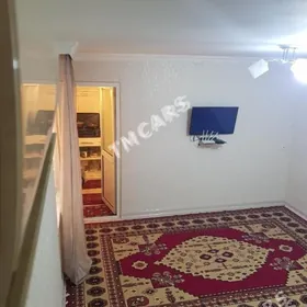 (2300)-6MKR 38-KWADRAT 1-ETAJ 6МКР ЭТО НЕ ГОСТИНКА
