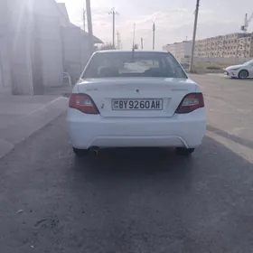 Daewoo Nexia 2012