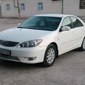 Toyota Camry 2005