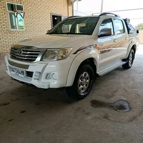 Toyota Hilux 2012