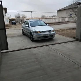 Opel Astra 1999