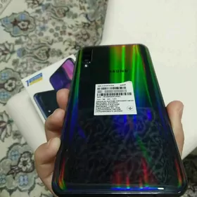 Samsung A50 8/64GB