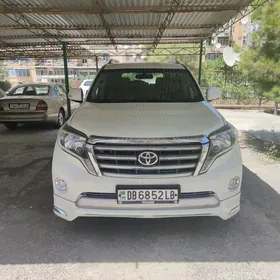 Toyota Land Cruiser Prado 2012