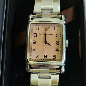 Часы  "EMPARIO ARMANI "