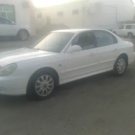 Hyundai Sonata 2002