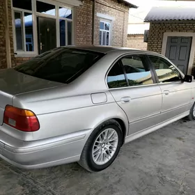 BMW 528 2002