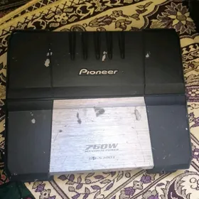 Pioneer usilitel