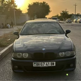 BMW E39 2002