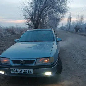 Opel Vectra 1992