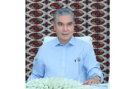 Gurbanguly Berdimuhamedow Awazada BMG-niň maslahatyna taýýarlyk boýunça maslahat geçirdi