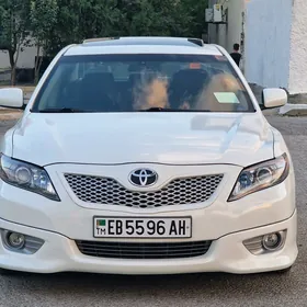 Toyota Camry 2010