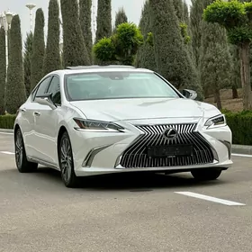 Lexus ES 350 2021